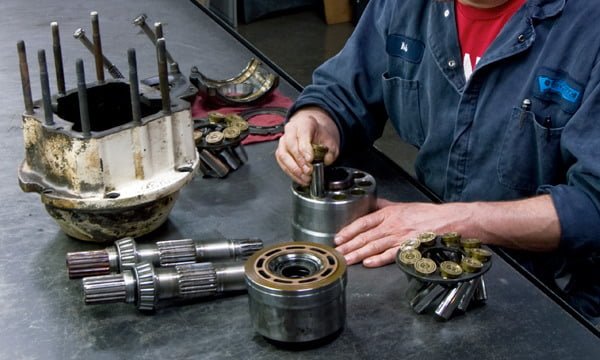 hydraulic-pump-repair-service