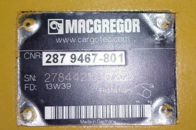 MacGregor Hydraulic Pump and Motor 2 MacGregor Hydraulic Pump and Motor